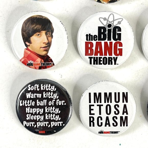 Big Bang Theory 16 Button Lot Sheldon Bazinga Kitty Howard Penny Raj Leonard Ata - Picture 2 of 10